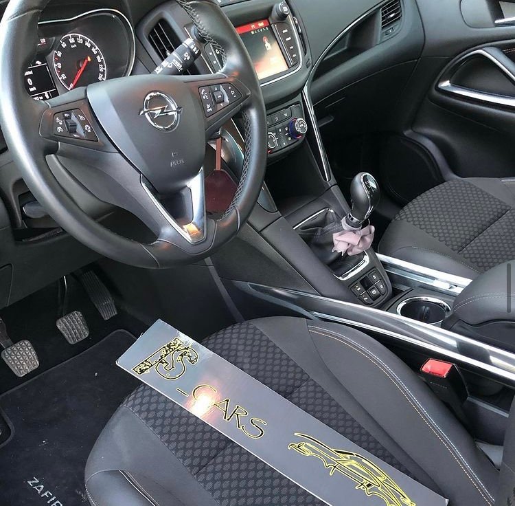 OPEL Zafira Tourer 7 plazas 2.0 CDTI