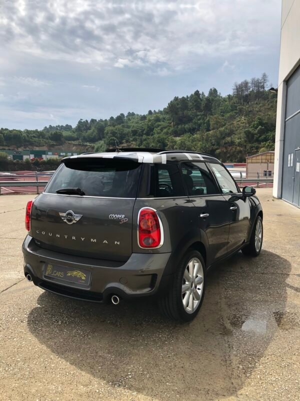 MINI Countryman SD Cooper 2.0 COOPER