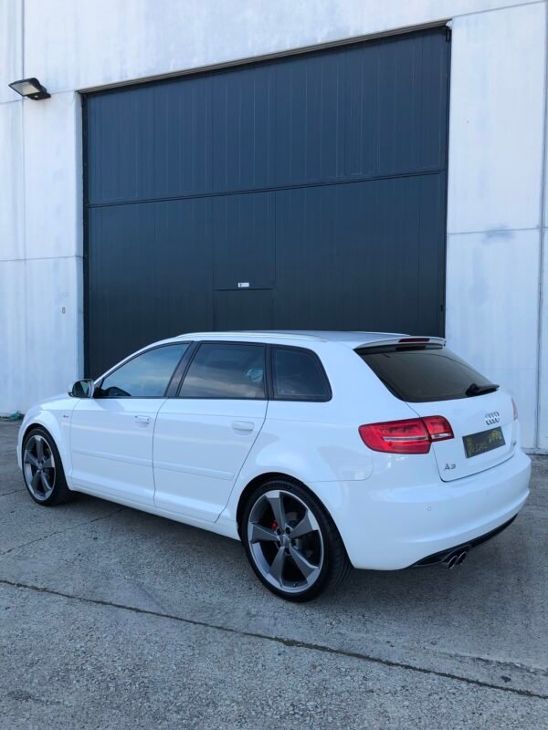 AUDI A3 Sportback 1.8TFSI S LINE