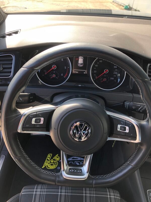 VOLKSWAGEN Golf 2.0 TDI GTD