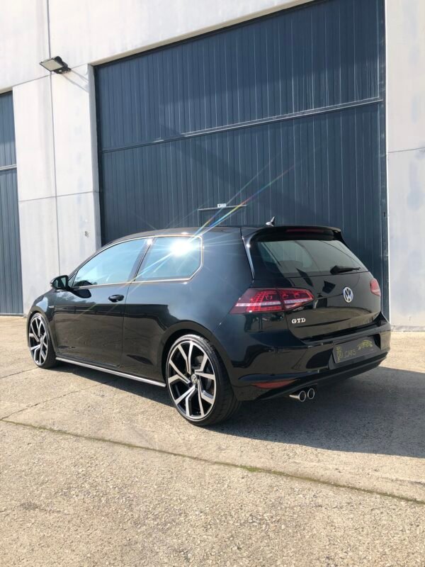 VOLKSWAGEN Golf 2.0 TDI GTD