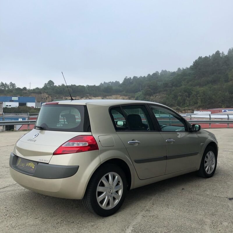 RENAULT Megane 1.5 DCI DYNAMIQUE