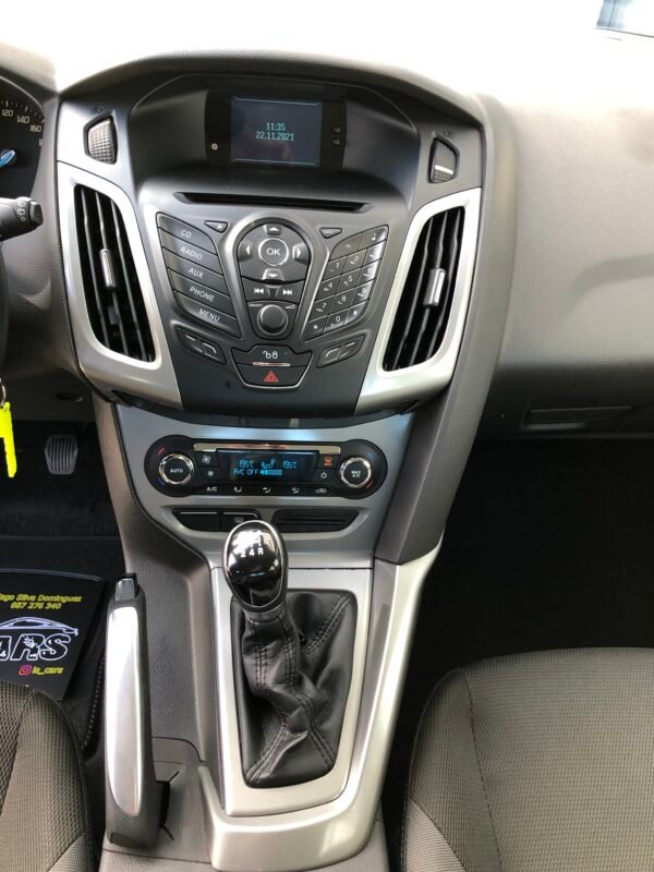 FORD Focus 1.6 16v TREND