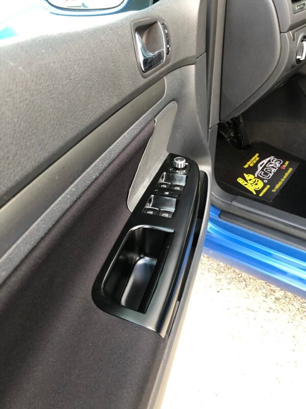 VOLKSWAGEN Golf V 1.9 TDI Sport 105 CV