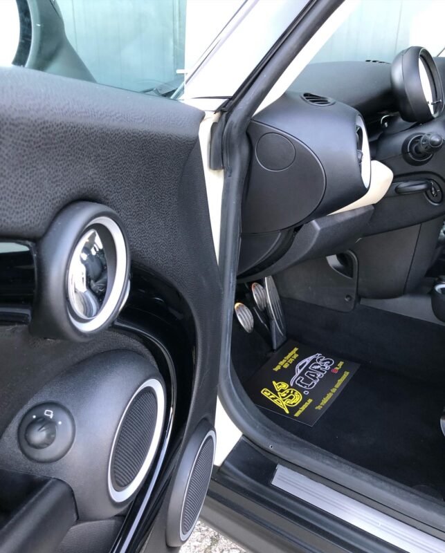 MINI Cooper D 110 Cv