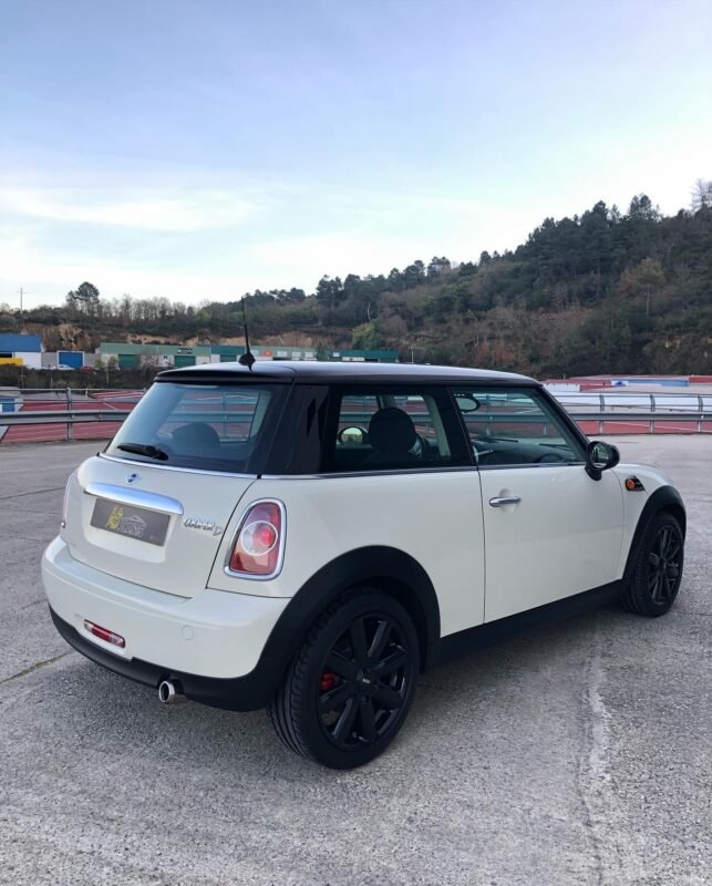 MINI Cooper D 110 Cv