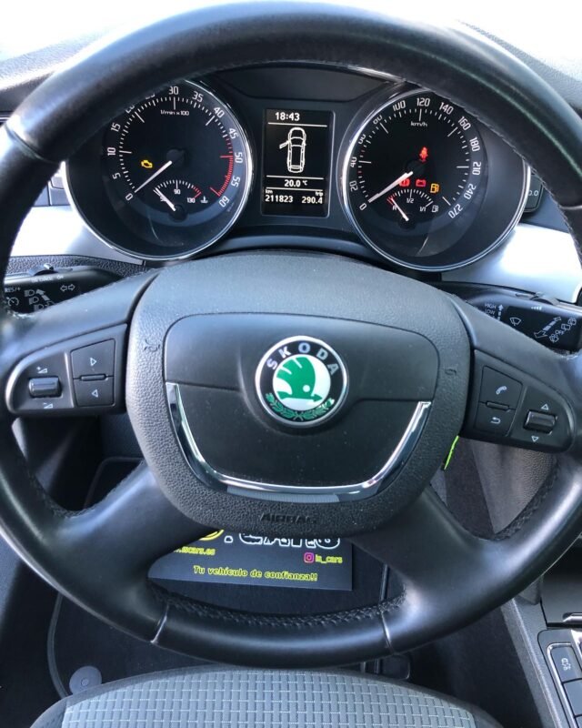 SKODA SUPERB 2.0 TDI 170cv Active