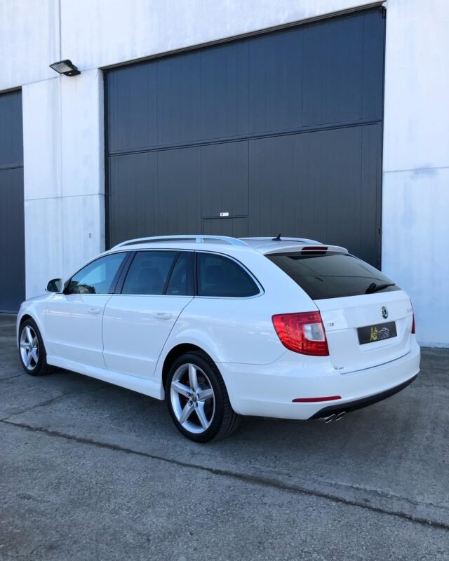 SKODA SUPERB 2.0 TDI 170cv Active