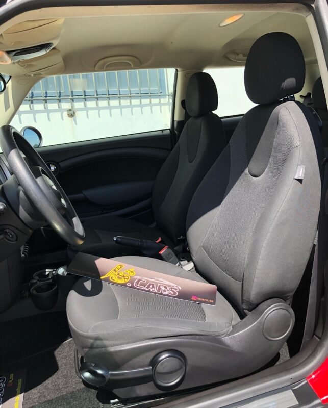 MINI Look Cooper 1.6 Diesel (Bmw)